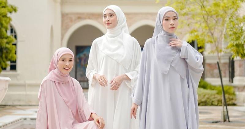 Tips Berpakaian untuk Muslimah saat Datang ke Kajian, Tampil Santun!